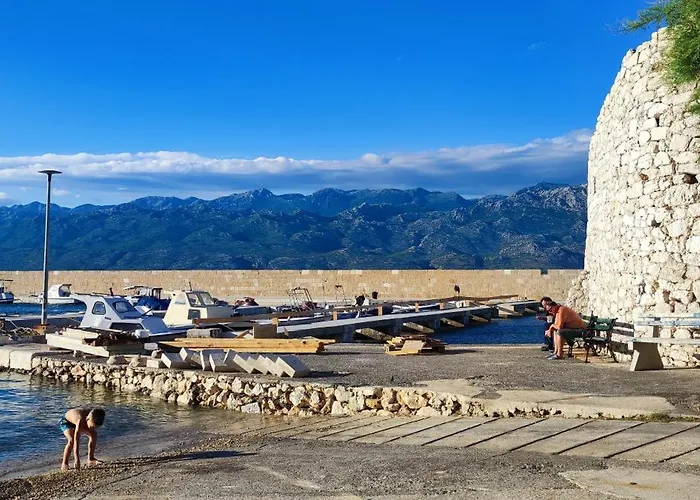 Posolica Apartament Ražanac