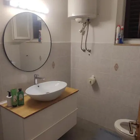 Posolica Apartamento Ražanac